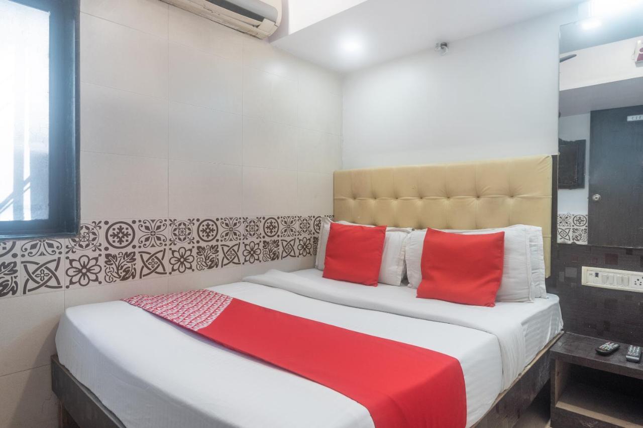 Oyo 49867 Hotel Kalpana Residency Mumbai Ngoại thất bức ảnh