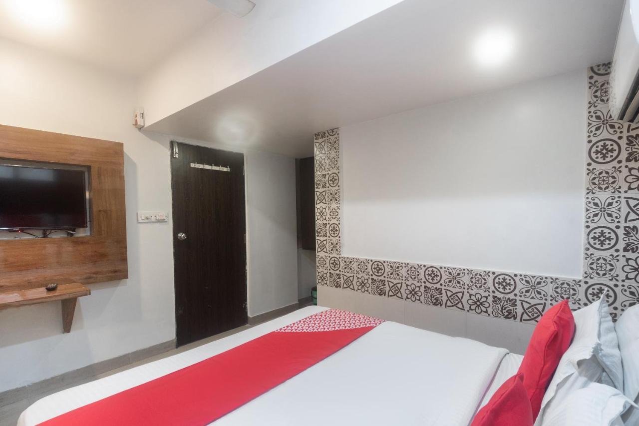 Oyo 49867 Hotel Kalpana Residency Mumbai Ngoại thất bức ảnh