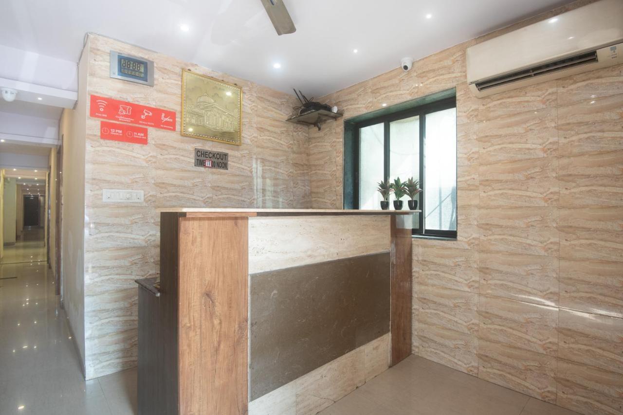 Oyo 49867 Hotel Kalpana Residency Mumbai Ngoại thất bức ảnh