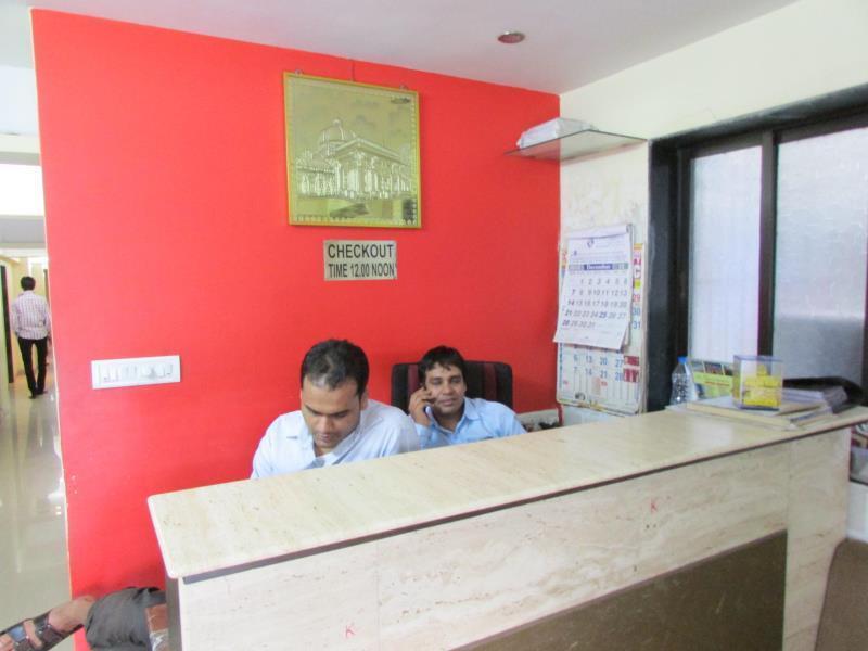 Oyo 49867 Hotel Kalpana Residency Mumbai Ngoại thất bức ảnh