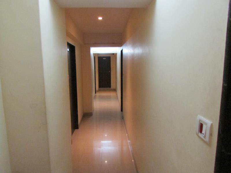 Oyo 49867 Hotel Kalpana Residency Mumbai Ngoại thất bức ảnh